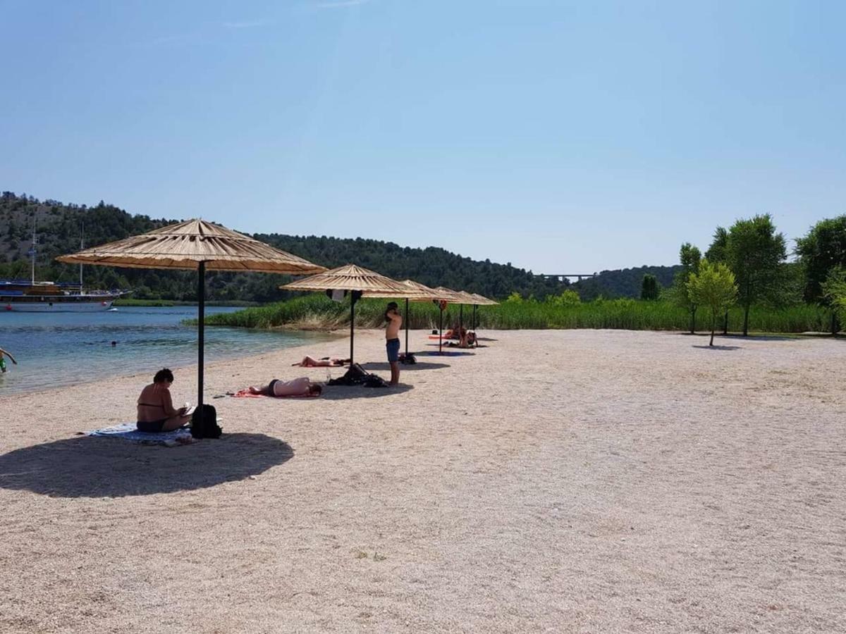 Villa Scolopax Rusticola Skradin With Heated Pool Exterior foto