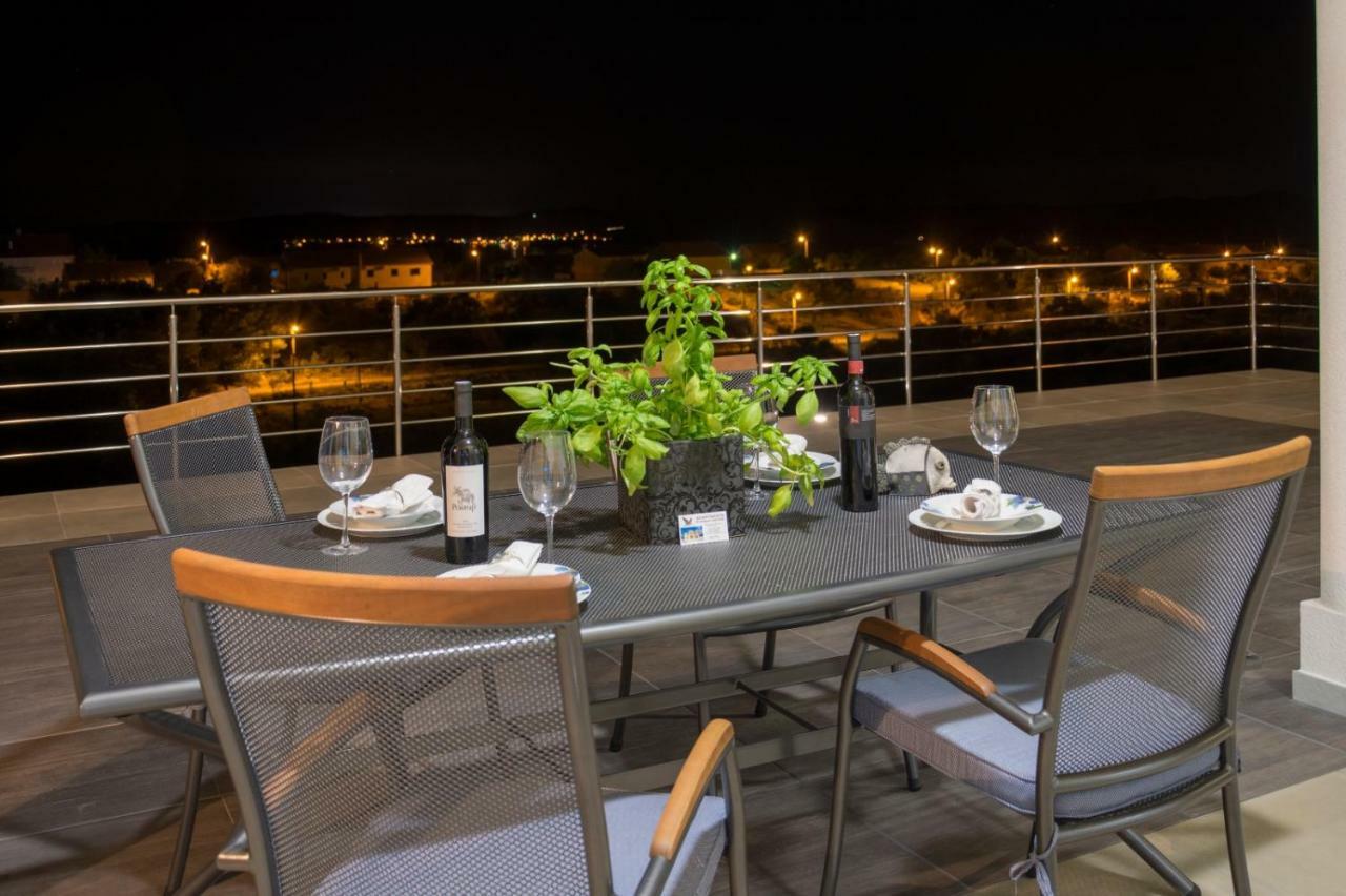 Villa Scolopax Rusticola Skradin With Heated Pool Exterior foto